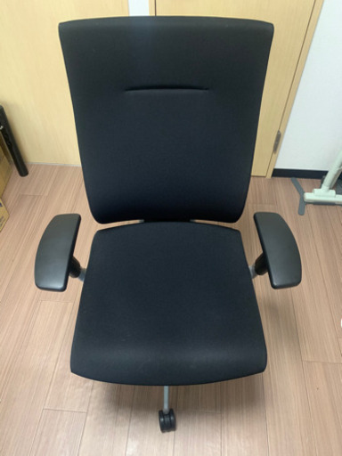 （美品）イトーキのスピーナチェアです。