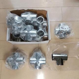 [未使用]32ミリ用エルボ
水上　五方×7　十字×2　Ｔ字×1　
六方×１(六方のみ杉田エース)の画像