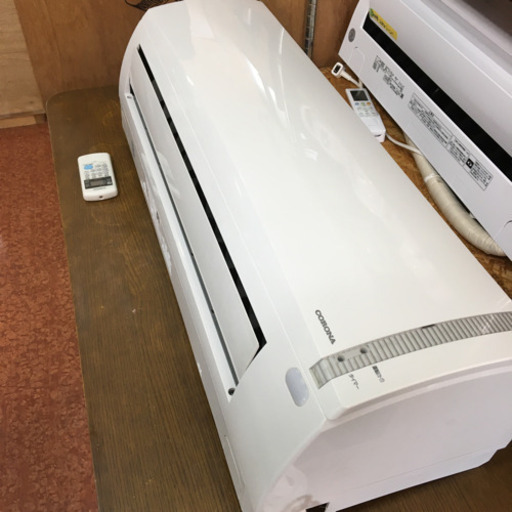 冷暖房エアコン　2.2kw（クリーニング済）