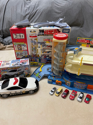 トミカビル　パトカー