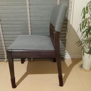 椅子の画像
