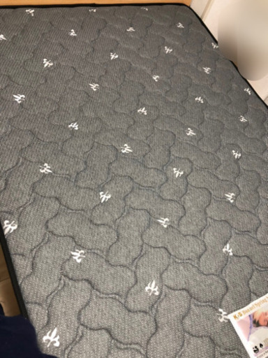 超美品　ダブルベッド