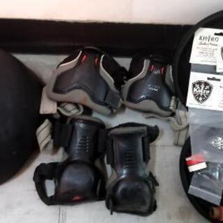 引っ越しの為お早めにスケートボードINDIAとヘルメットやプッシュなどの画像