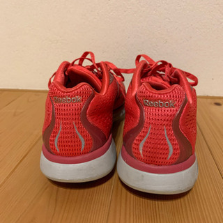 Reebok EASYTONE  スニーカーの画像