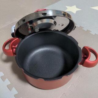 【商談中】T-fal　圧力鍋　ガス対応の画像