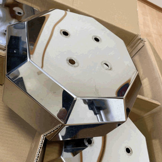 大型用　八角形　センターキャップ　　ハブカバー　4個セット　22.5 10穴　ISO エアロカバー　デコトラ　レトロの画像