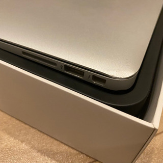 macbook air 13インチ mid 2012, corei7, メモリ8GB,ストレージ512GBの画像