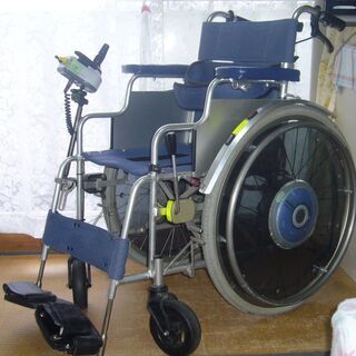 ヤマハ電動.車椅子・バッテリー２個・充電機付き美品