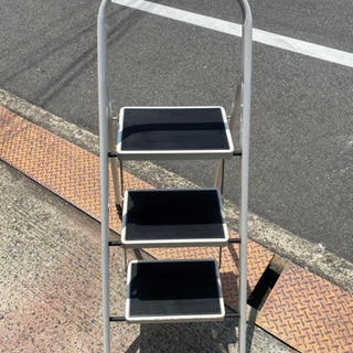 脚立の画像