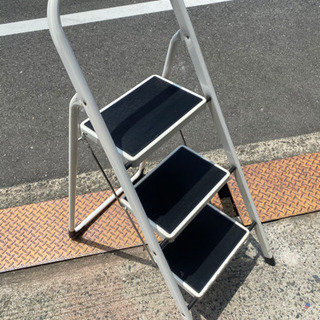 脚立の画像