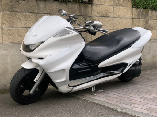 ロンホイカスタム‼︎ 【YAMAHA マジェスティ】ホワイト×ブラックカラー‼︎