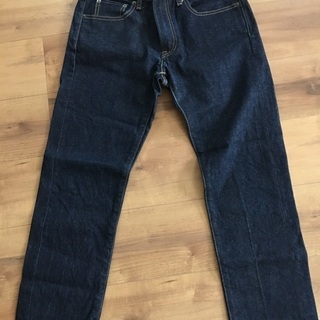 <新品>　ユニクロジーンズ　31インチ