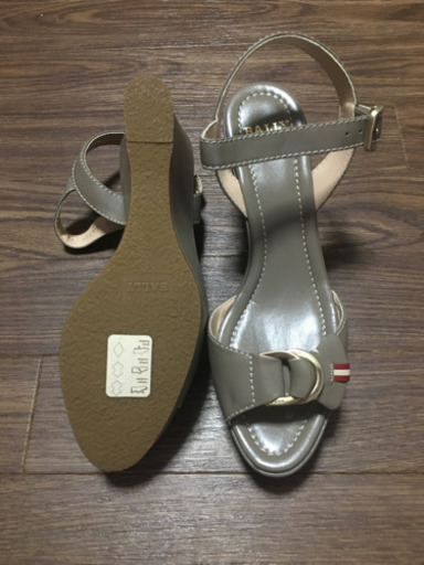 未使用　バリー　BALLY  サンダル