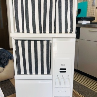 本日最終！米びつ付きレンジ台　美品！お問い合わせが無ければリサイ...