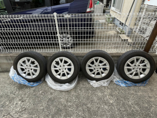 トヨタ　純正　タイヤ　ホイール付き　205 60 16