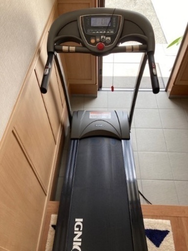 【週末値下】IGNIO　電動ウォーキングマシン　トレッドミル　イグニオ