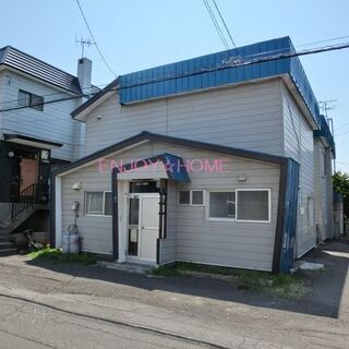 🥚八軒IN戸建　無料の駐車場有！！　４LDKタイプの一軒家(❤´...