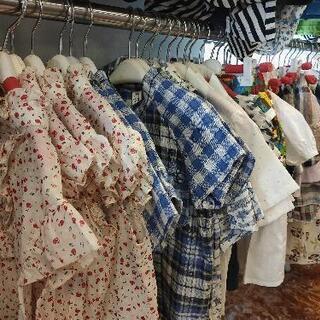 売りつくし　店頭子供服3点よりどり1500円の画像