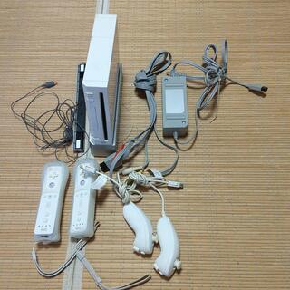 任天堂 Nintendo Wii ウィー 本体のみ