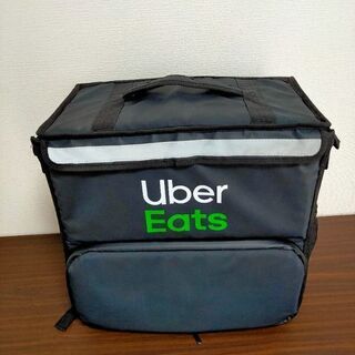 UberEATSのバッグ