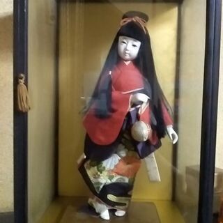 日本人形