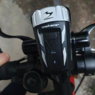 GIANT CONTEND2