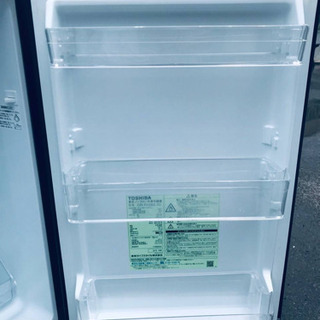 ✨2019年製✨1712番 TOSHIBA✨東芝ノンフロン冷凍冷蔵庫✨GR-R15BS‼️の画像