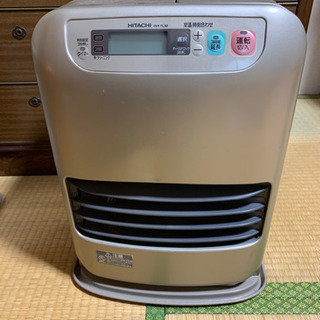 HITACHI 石油ファンヒーター　2台