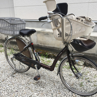 ブリヂストンアンジェリーノ チャイルドシート付き電動自転車　大型フロントカゴ ブリヂストンアンジェリーノ チャイルドシート付き電動自転車