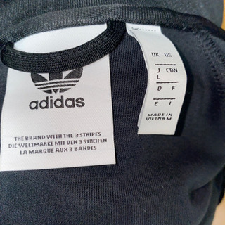 adidasオリジナルジャンパー