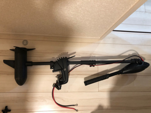 エレキモーター、ディープサイクルバッテリー、充電器　3点セット