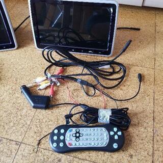 ヘッドレストモニター　２台の画像