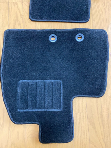 ノア ZRR80W 8人乗り 外品 フロアマット