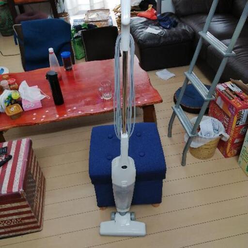 ニトリ掃除機千円