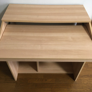 IKEA パソコンデスク　学習机　デスクの画像