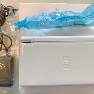 【値下げします】ニンテンドーDS Lite クリスタルホワイト本...