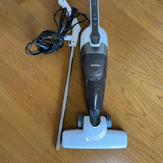 （決まりました）IRIS OHYAMA 2016年製掃除機