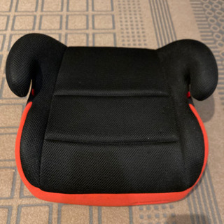 車用子供補助椅子の画像