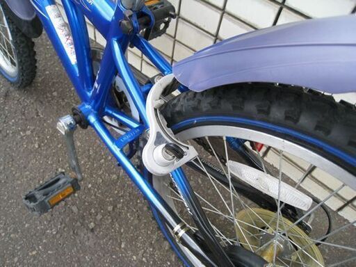 ☆20インチ 自転車 ジュニアサイクル 男の子向け ブルー/青色 6段変速 カゴ付き ライト付き カギ付き 札幌 北20条店☆
