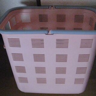 ランドリーバスケット2個です♪の画像