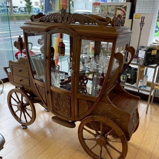 《美品》馬車型　リカーキャビネットの画像