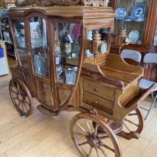 《美品》馬車型　リカーキャビネットの画像