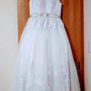 【値下げ】②ウェディングドレスLサイズ☆パニエ・ベール付11号〜...