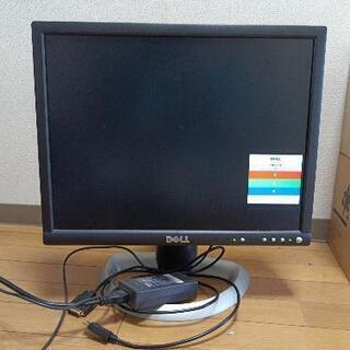 希少　ジャンク　DELL 2001FP 液晶モニター　20インチ　1200×1600ドットの画像