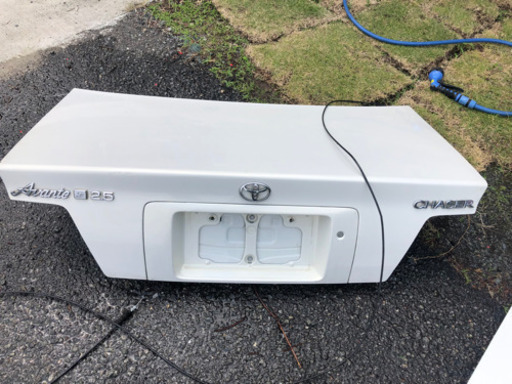 トヨタ　チェイサー　アバンテ　ロードリー　2.5l トランク