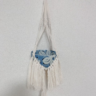 マクラメフリンジプラントハンガー