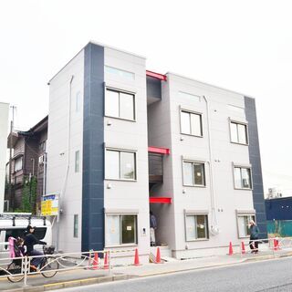 ★初期費用０円★ネットも０円！駅徒歩1分！築浅のマンションです