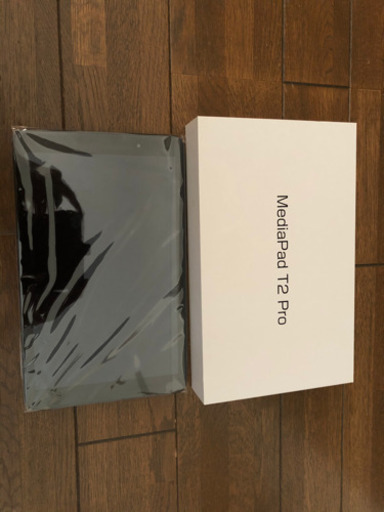 新品未使用 HUAWEI MediaPad T2 Pro (606HW)