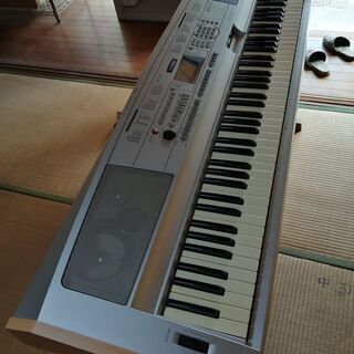 あげます　ヤマハＤＧＸ－５００　８８鍵盤キーボード