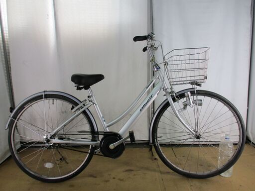 美品　ブリヂストン　アルベルト　シルバー★ 中古自転車 B354 【26インチ 】
